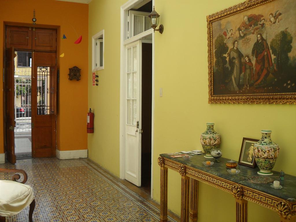 Residencial Miraflores Bed and breakfast Lima