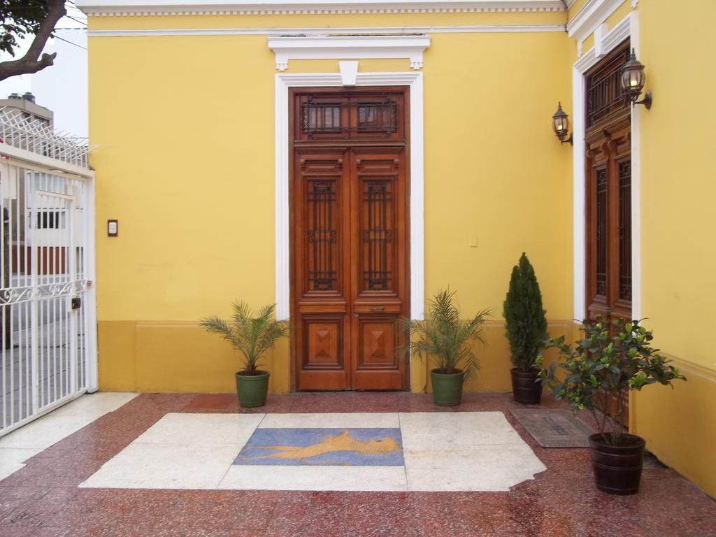 Residencial Miraflores *